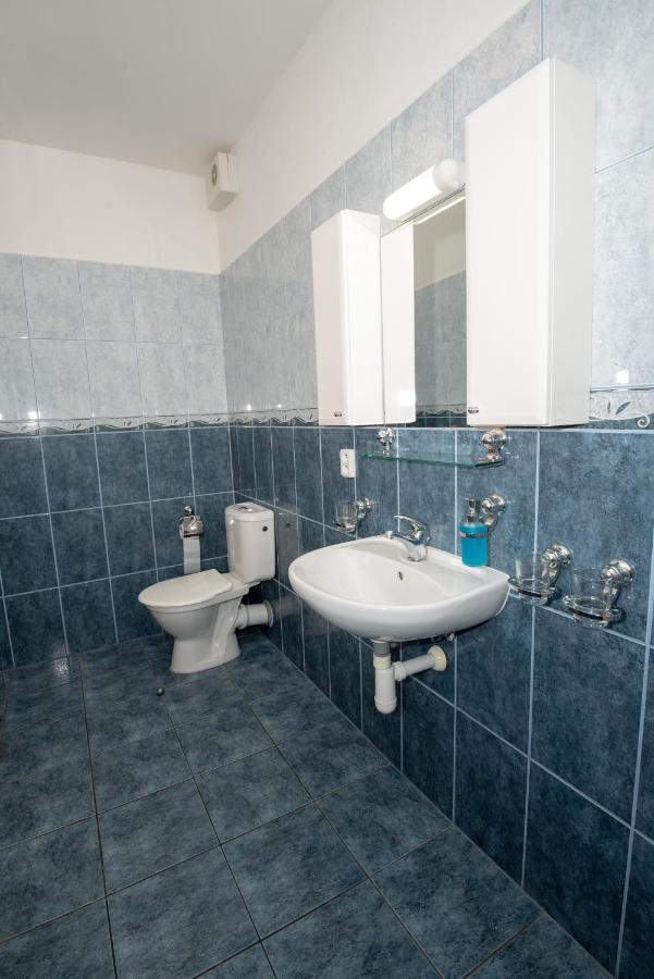 Penzion Maxim Тршебонь Экстерьер фото